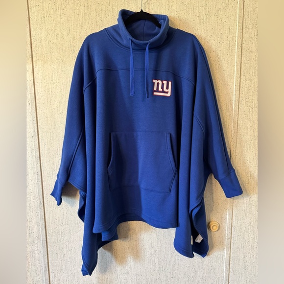 NFL Tony Gonzalez Fleece Poncho w/ Pocket NY GIANTS NWT - Picture 1 of 10